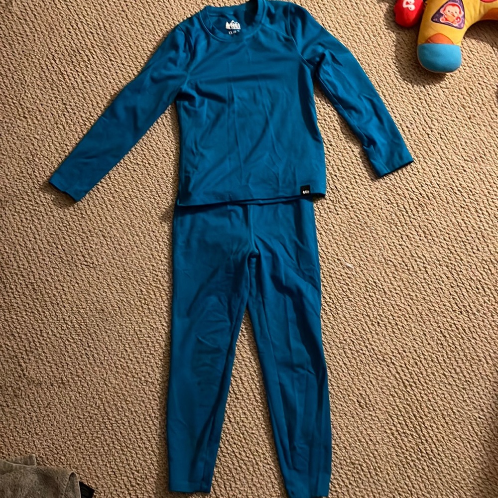 Girls blue thermal outfit